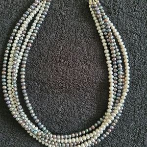 Silpada 5 Strand pearl necklace